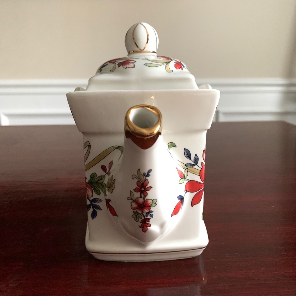 Windsor England Red Floral Square Ceramic Tea Pot - Picture 5 of 13